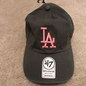 olive green la hat